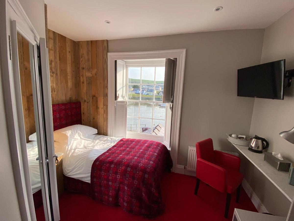 Harbourmaster Hotel Aberaeron Dış mekan fotoğraf